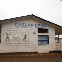 Paolo house - slum di Kibera - reportage Kenya