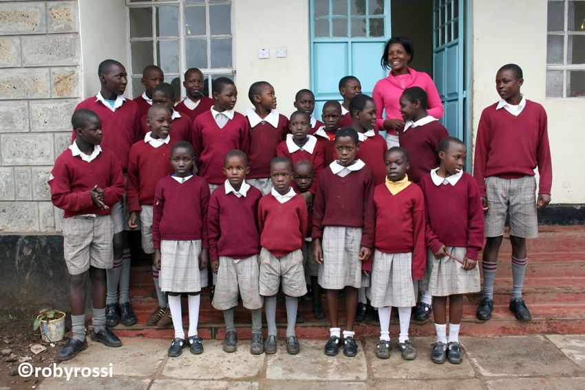 scuola allo slum di Kariobangi - reportage Kenya