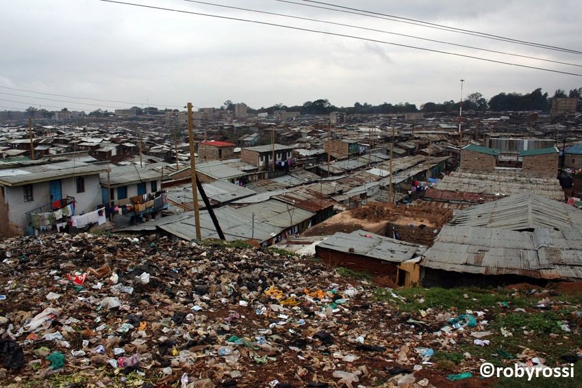 slum di Mathare - reportage Kenya