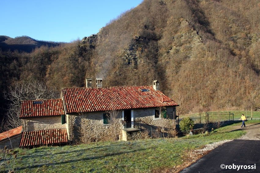 scorcio della casa di San Benedetto in Alpe