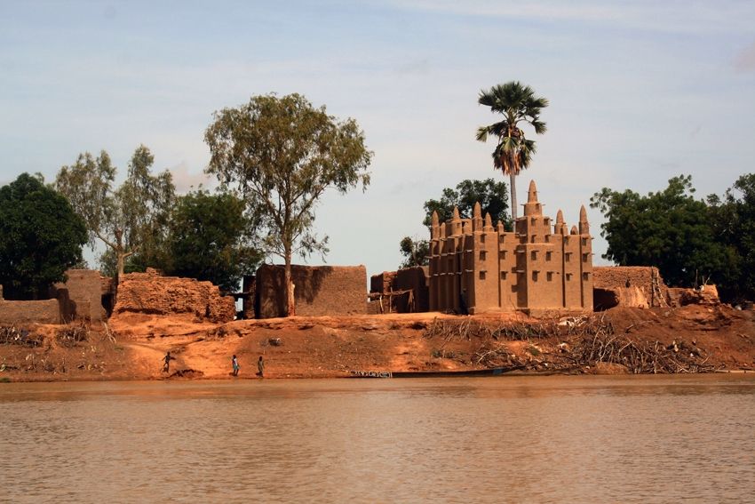 villaggio lungo il Niger