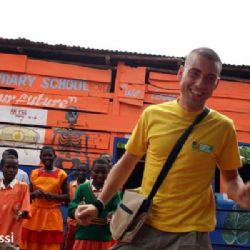 Nicolò alla Quasimodo Primary school a Kampala