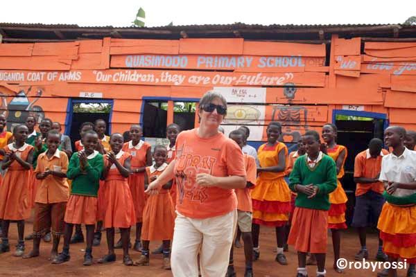 Cristina alla Quasimodo Primary school a Kampala
