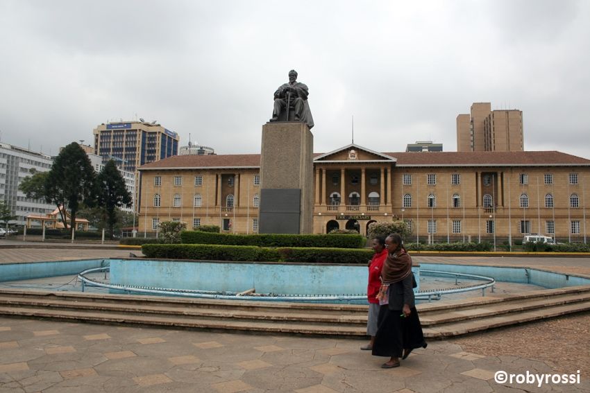 piazza Kenyatta - Nairobi