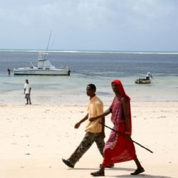 Masai sulla spiaggia di Malindi