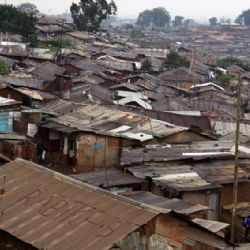 Per le strade di Kibera