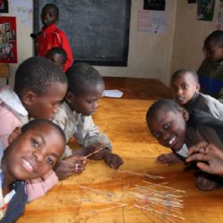 bambini alla Paolo's house - Kibera