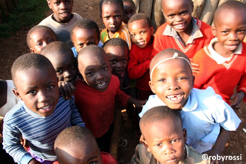 bambini allo slum di Nyeri 