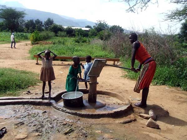un pozzo d'acqua di Africa Mission in Karamoja